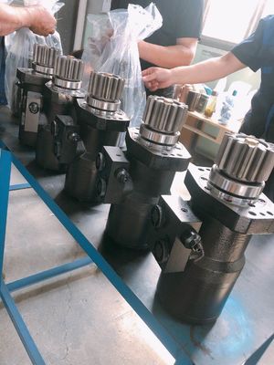 구입하다 BMH OMH 수력 원동기 스풀 밸브 고토크 저알피엠 수력 원동기 online manufacture